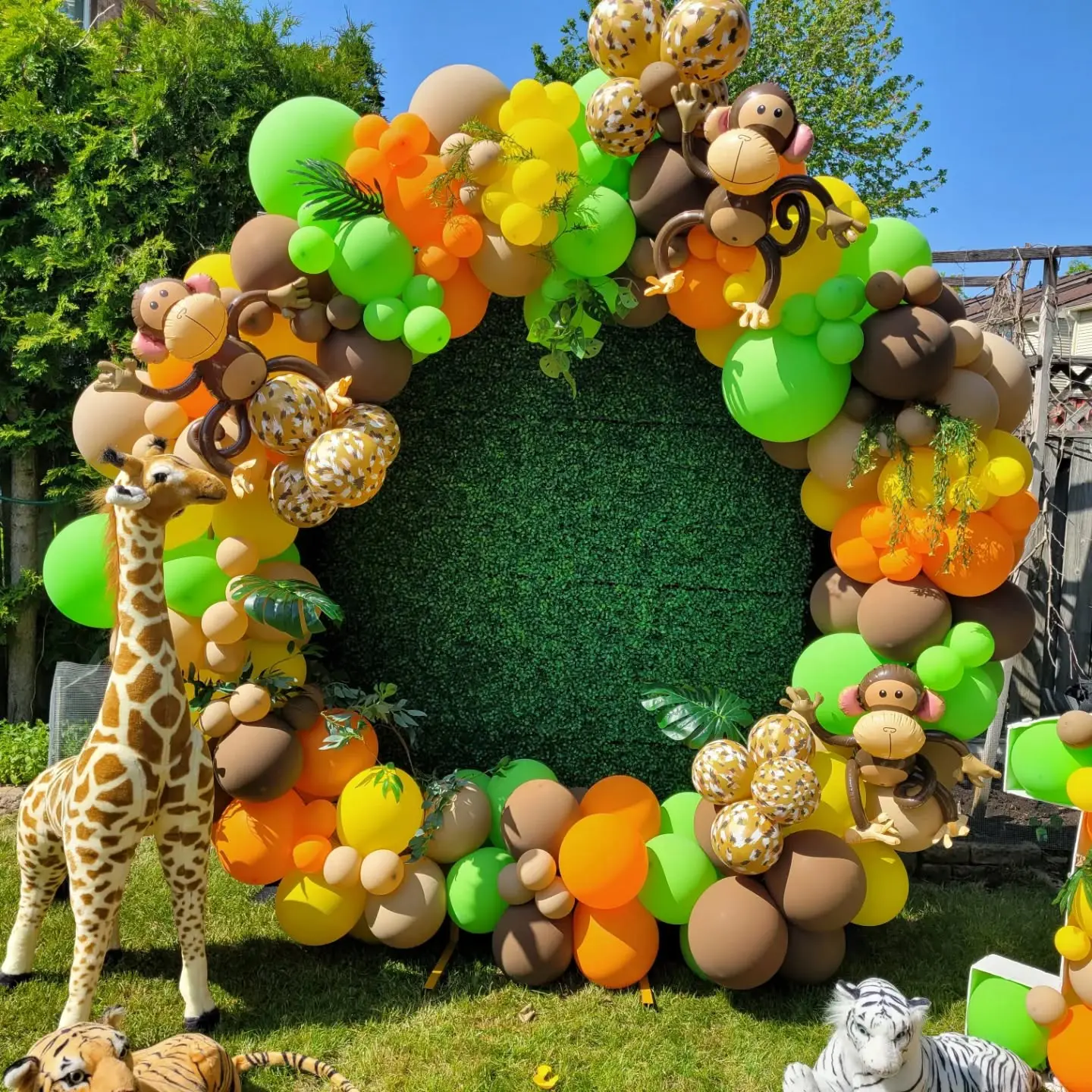 Brampton balloon decor