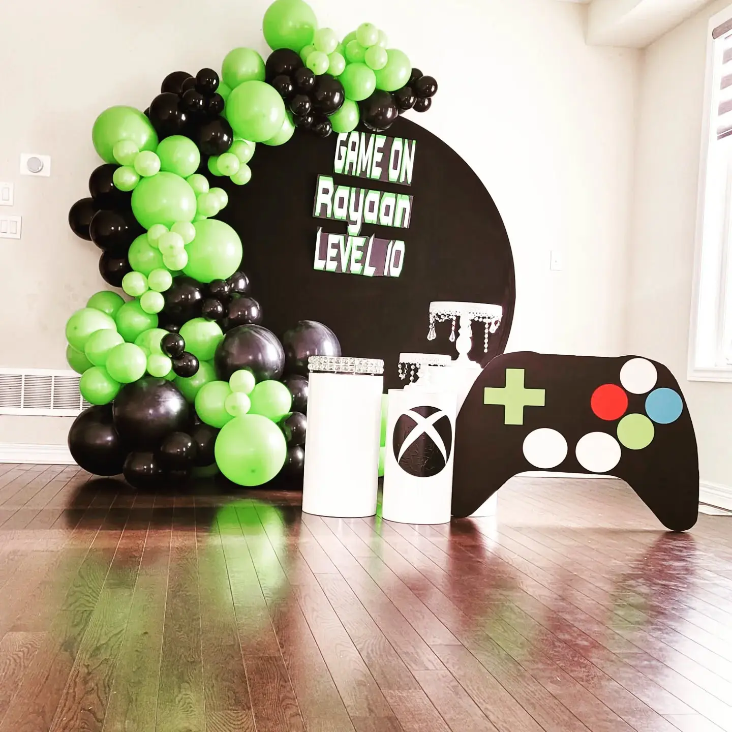 Best Brampton balloon decor company near me